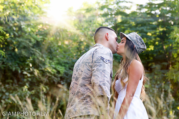 Sesión Love Story Sesión Love Story Engagement Session in Puerto Rico Wedding Photographer servicio de fotografía